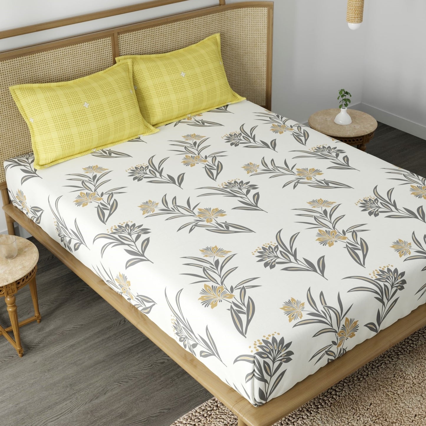 CHHAVI INDIA 210 TC Microfiber Printed King Size Bedsheet With Pillow Covers