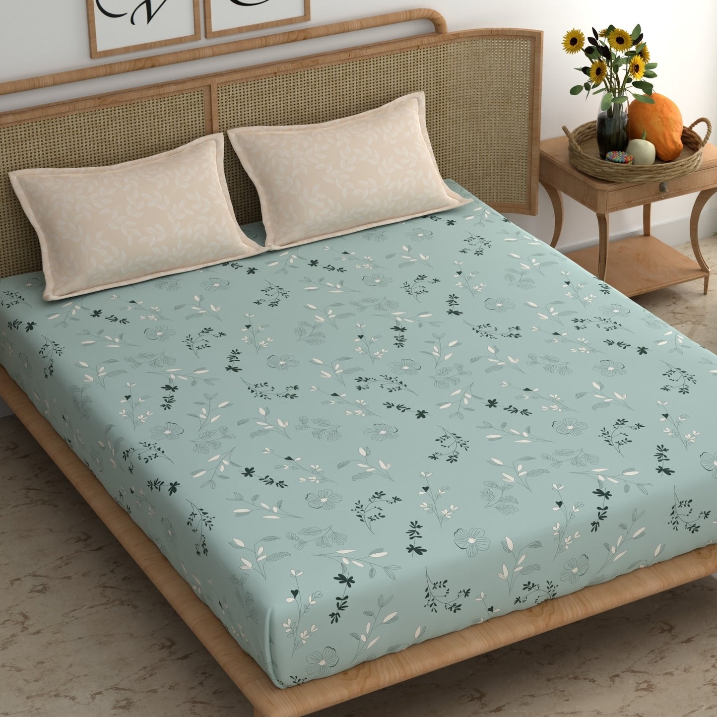 CHHAVI INDIA 210 TC Microfiber Double King Bedsheet