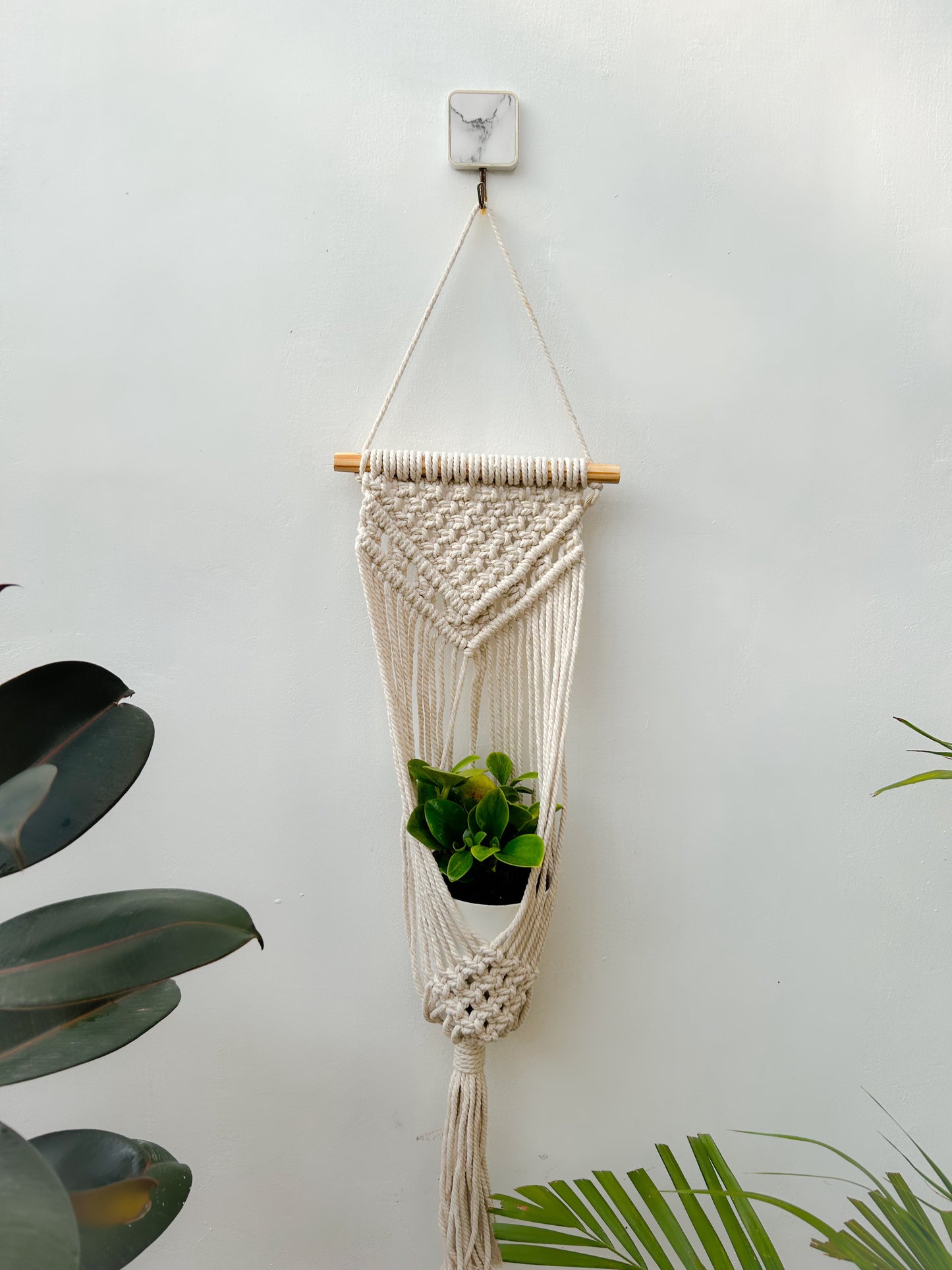 CG Homes MACRAME WALL HANGING WITH WOODEN SHELF