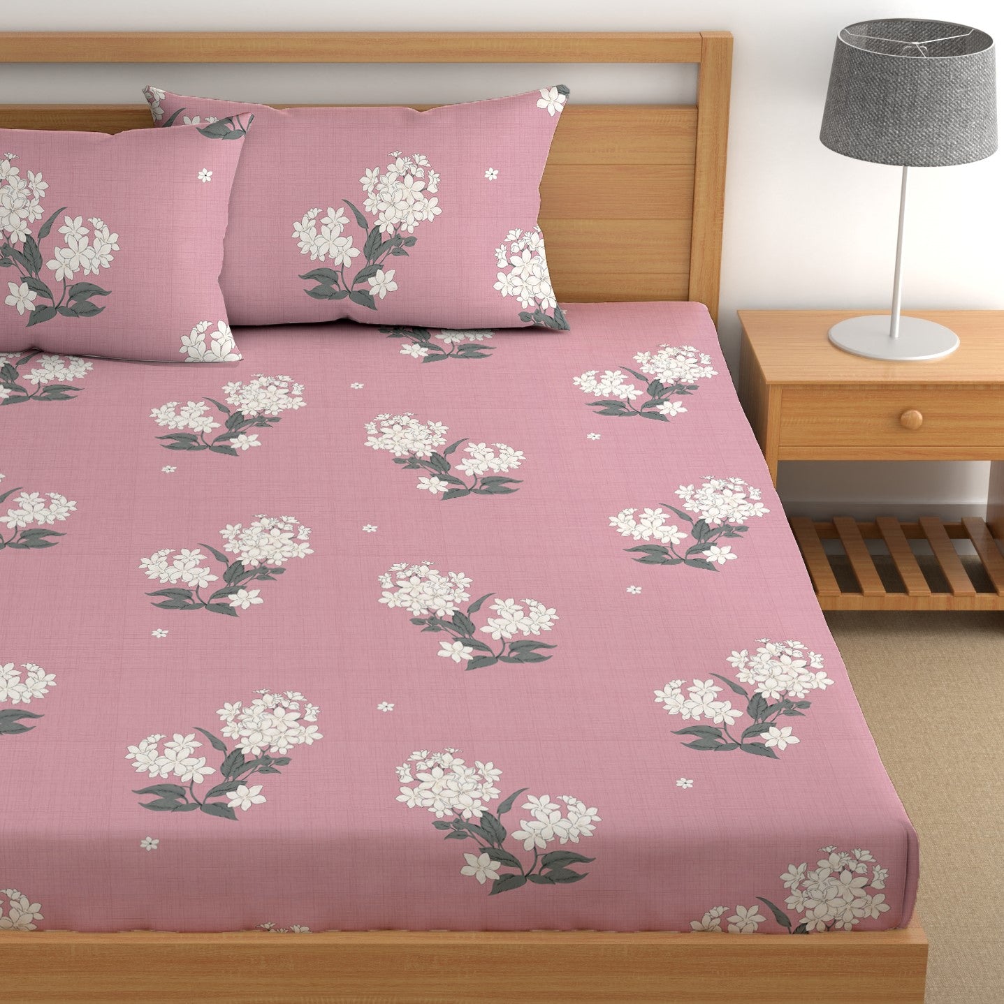 CHHAVI INDIA 210 TC Microfiber Printed King Size Bedsheet With Pillow Covers