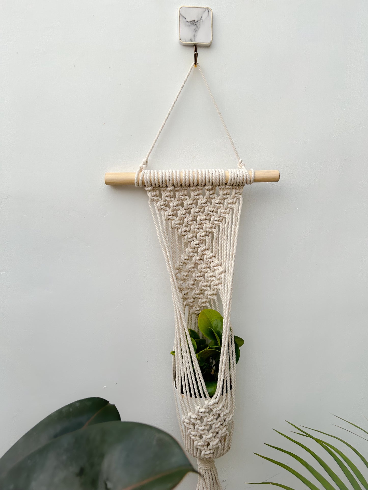 CG Homes MACRAME WALL HANGING WITH WOODEN SHELF