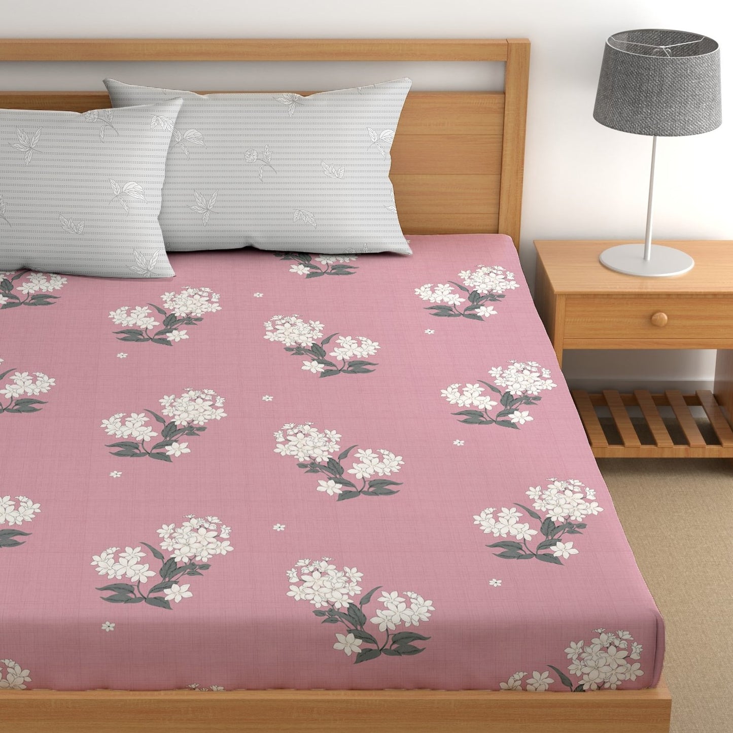 CHHAVI INDIA 210 TC Microfiber Printed King Size Bedsheet With Pillow Covers