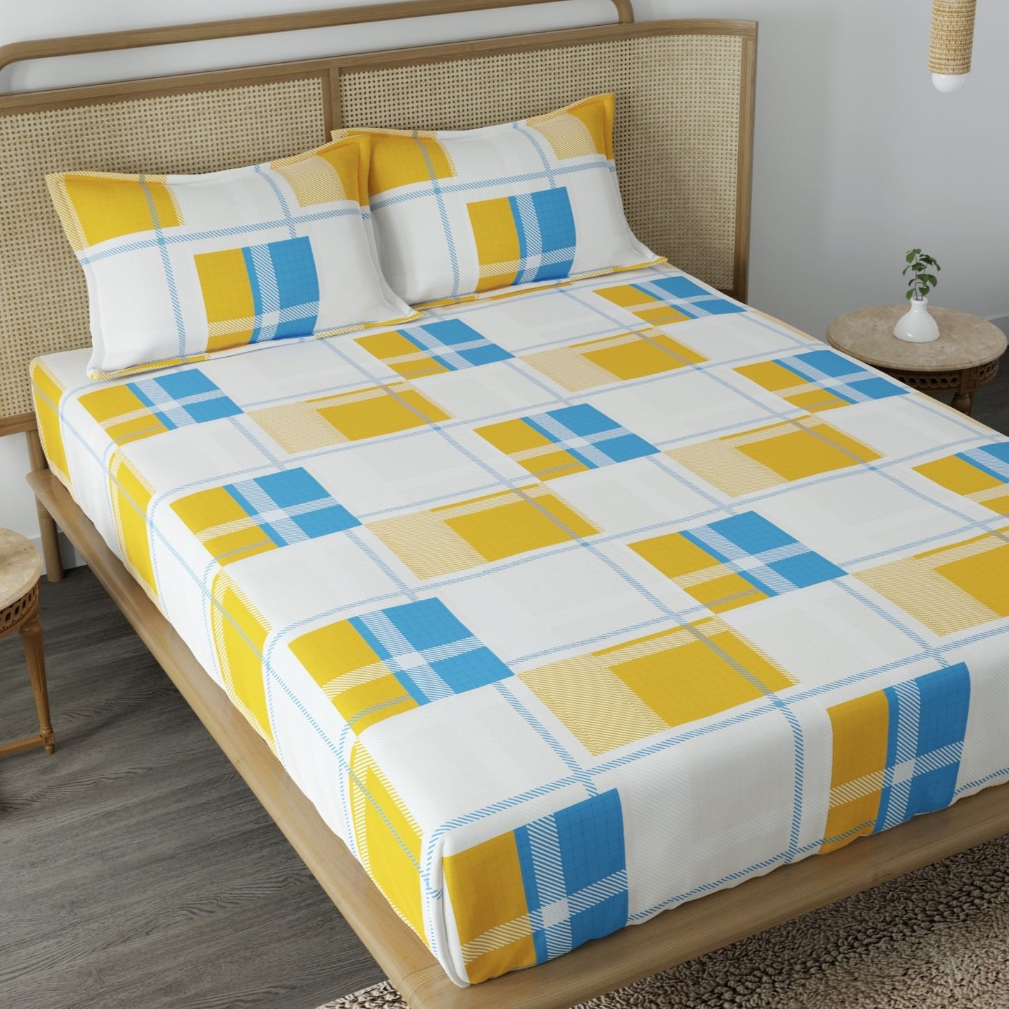 CHHAVI INDIA 210 TC Microfiber Printed Double Bedsheet With Pillow Covers